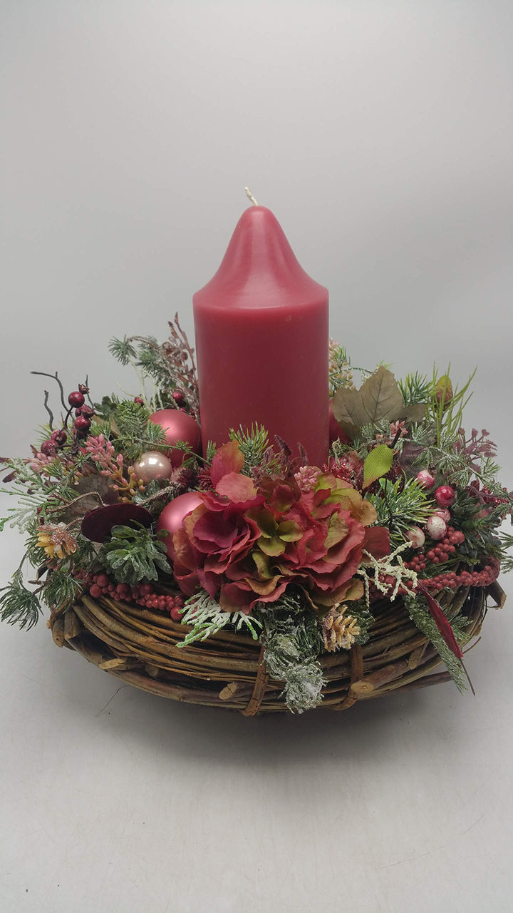 Weihnachtskranz Weihnachtsgesteck Adventskranz Kerze Kugeln Beeren Hortensie rot
