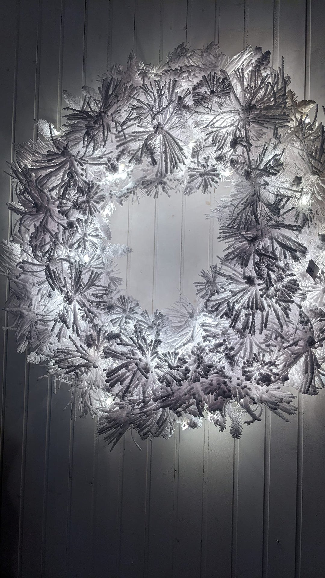 Türschmuck Weihnachtskranz Türkranz Schneekranz beleuchtet weiß XL