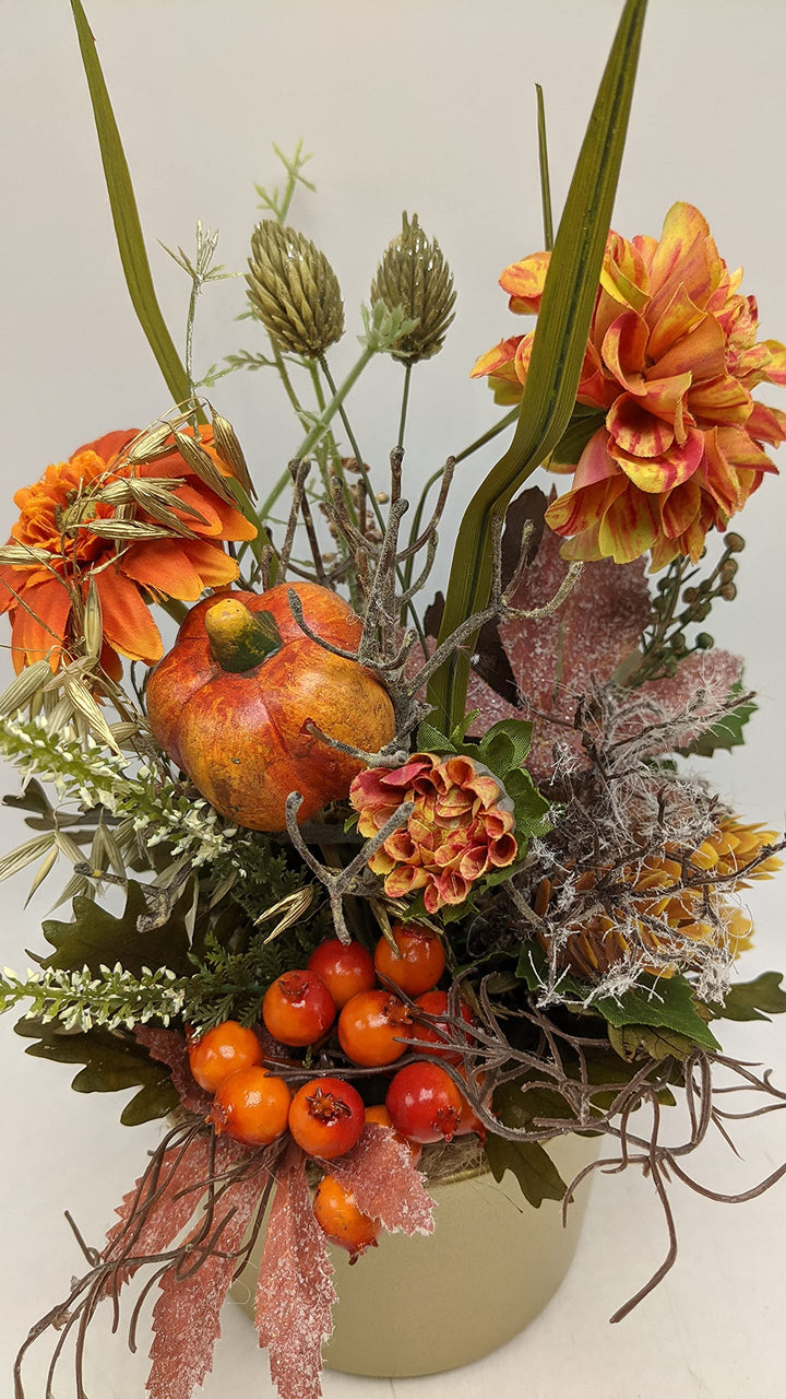 Tischgesteck Herbstgesteck Herbstdekoration Seidenblumen Kürbis Dahlie Gerbera gold orange