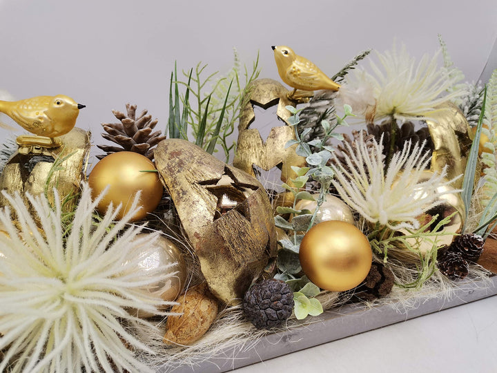 Weihnachtsgesteck Adventsgesteck Wintergesteck Vögel Kugeln Sterne Blüten gold XL